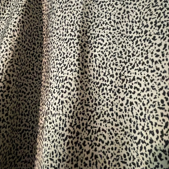 Sienna Sky White and Black Flecked Patterned  Slip Skirt Size Large - Picture 2 of 7